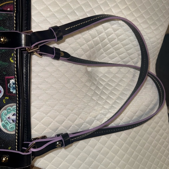 Dooney & Bourke 2018 Haunted Mansion Tote and Wallet Set - Picture 6 of 16